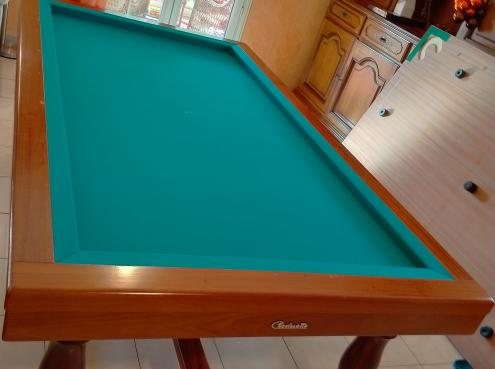 Billard Français Chevillotte 2,10 mètre d'occasion avec plateau table entrés bon état